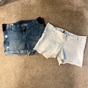 Maternity shorts